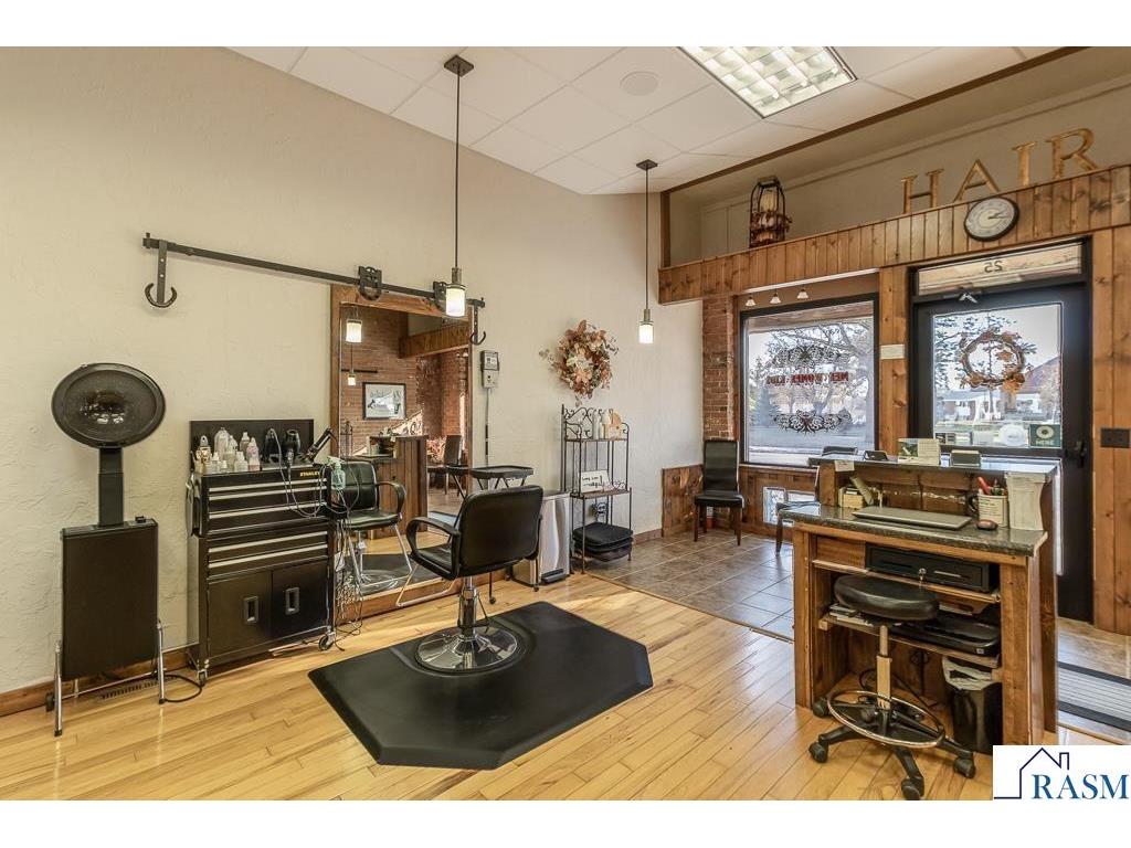 25 S Park Avenue Le Center MN 56057 7039160 image5