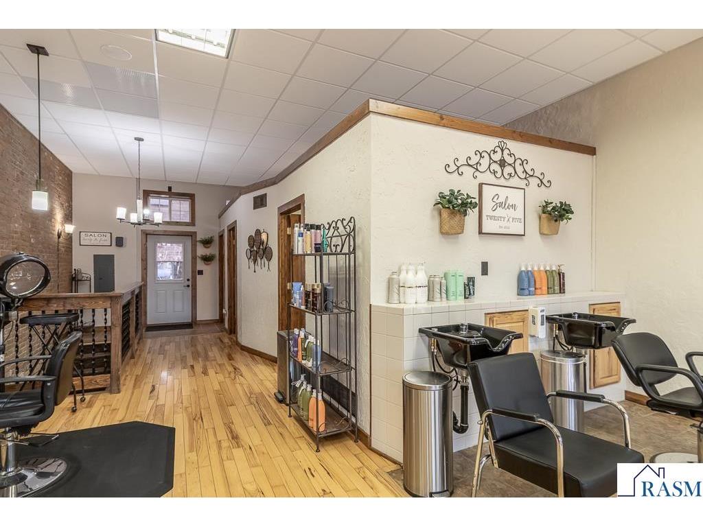 25 S Park Avenue Le Center MN 56057 7039161 image12