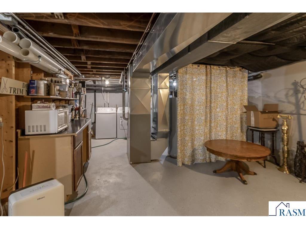 25 S Park Avenue Le Center MN 56057 7039161 image22