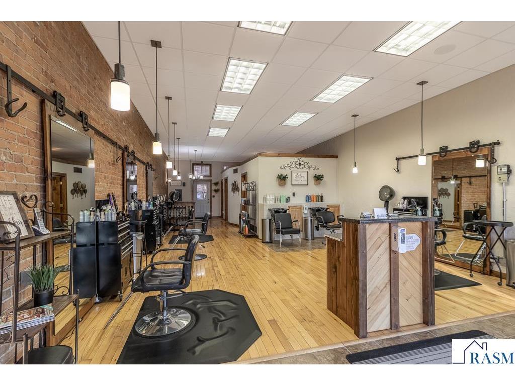 25 S Park Avenue Le Center MN 56057 7039161 image9