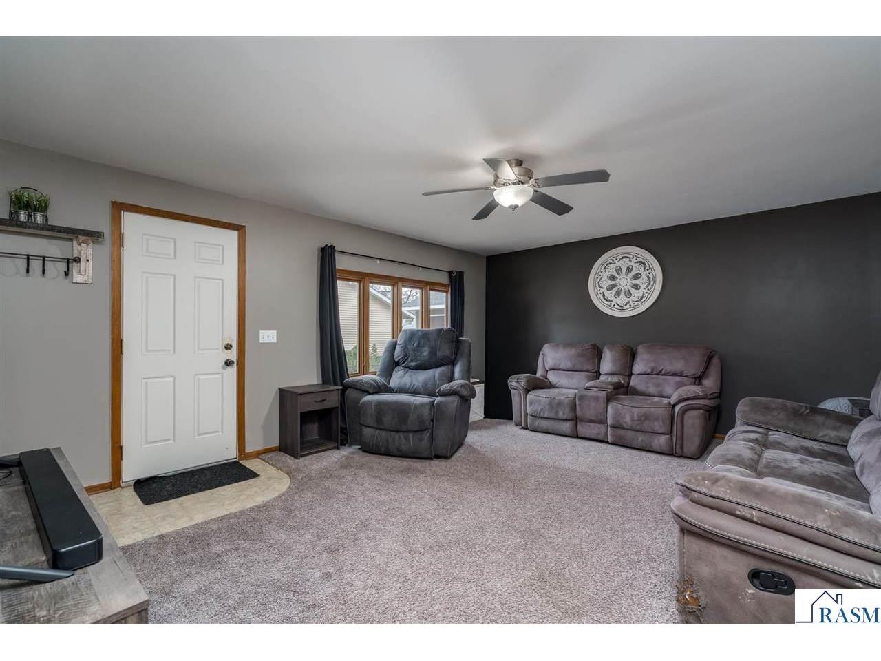 250 S Cordova Avenue Le Center MN 56057 7038960 image10