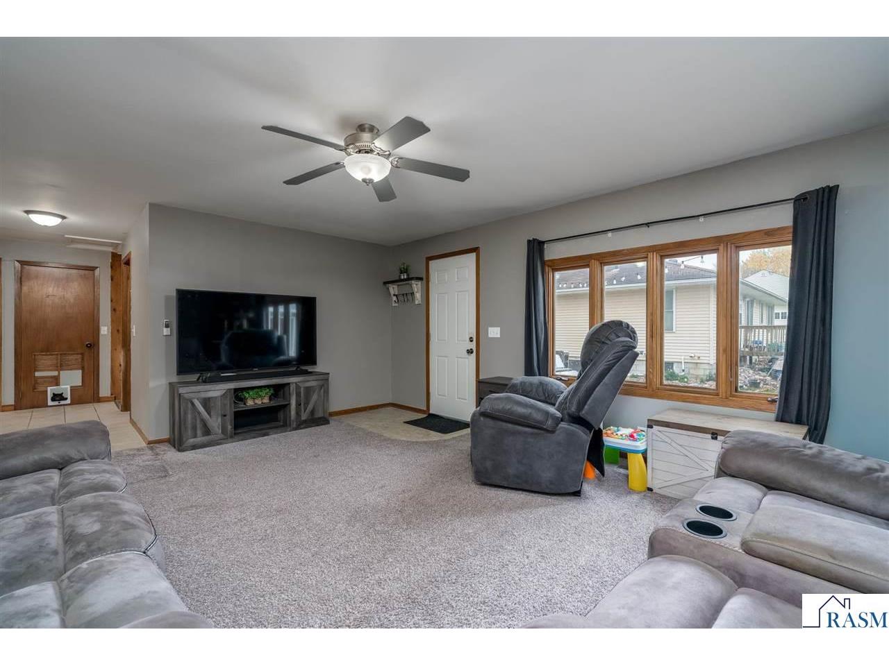 250 S Cordova Avenue Le Center MN 56057 7038960 image12