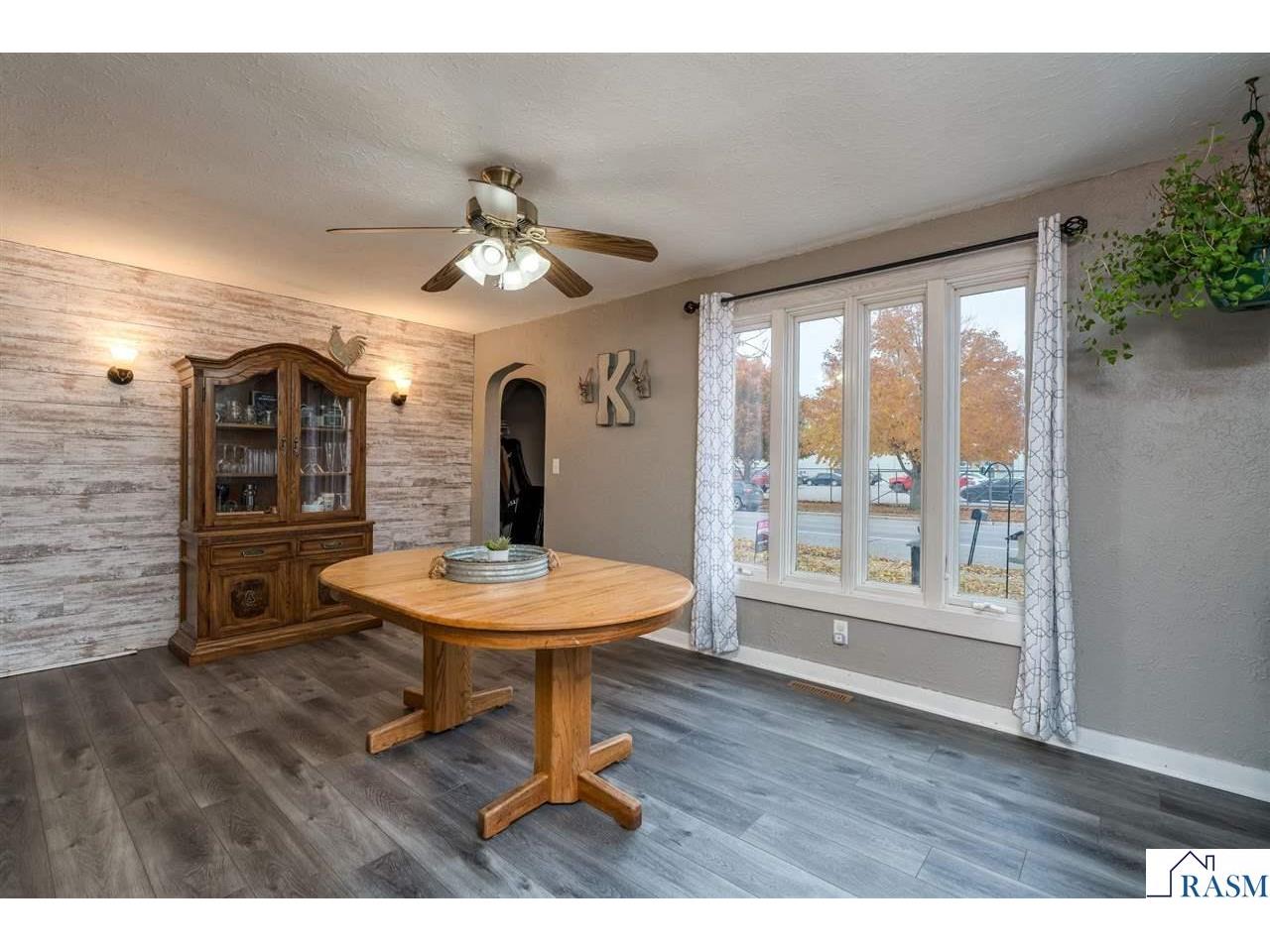 250 S Cordova Avenue Le Center MN 56057 7038960 image5