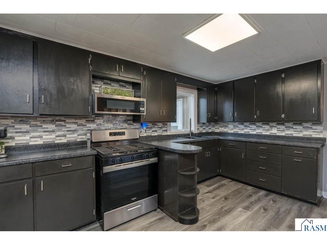 250 S Cordova Avenue Le Center MN 56057 7038960 image8