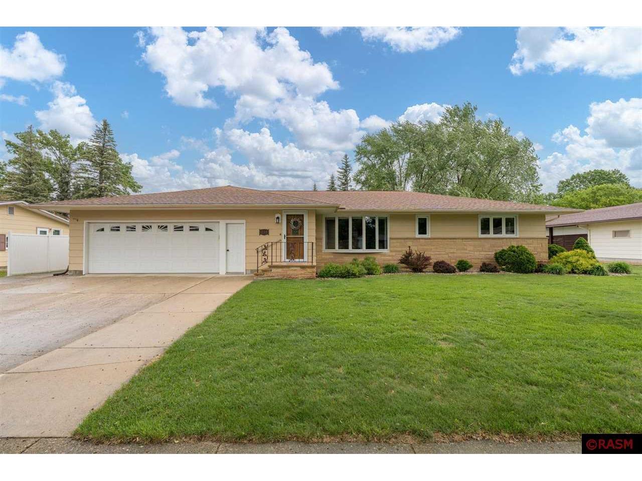 251 1st Ave SW Winnebago MN 56098 7037513 image1