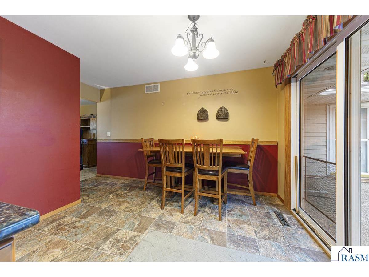 2609 E Main Street Mankato MN 56001 7038907 image10