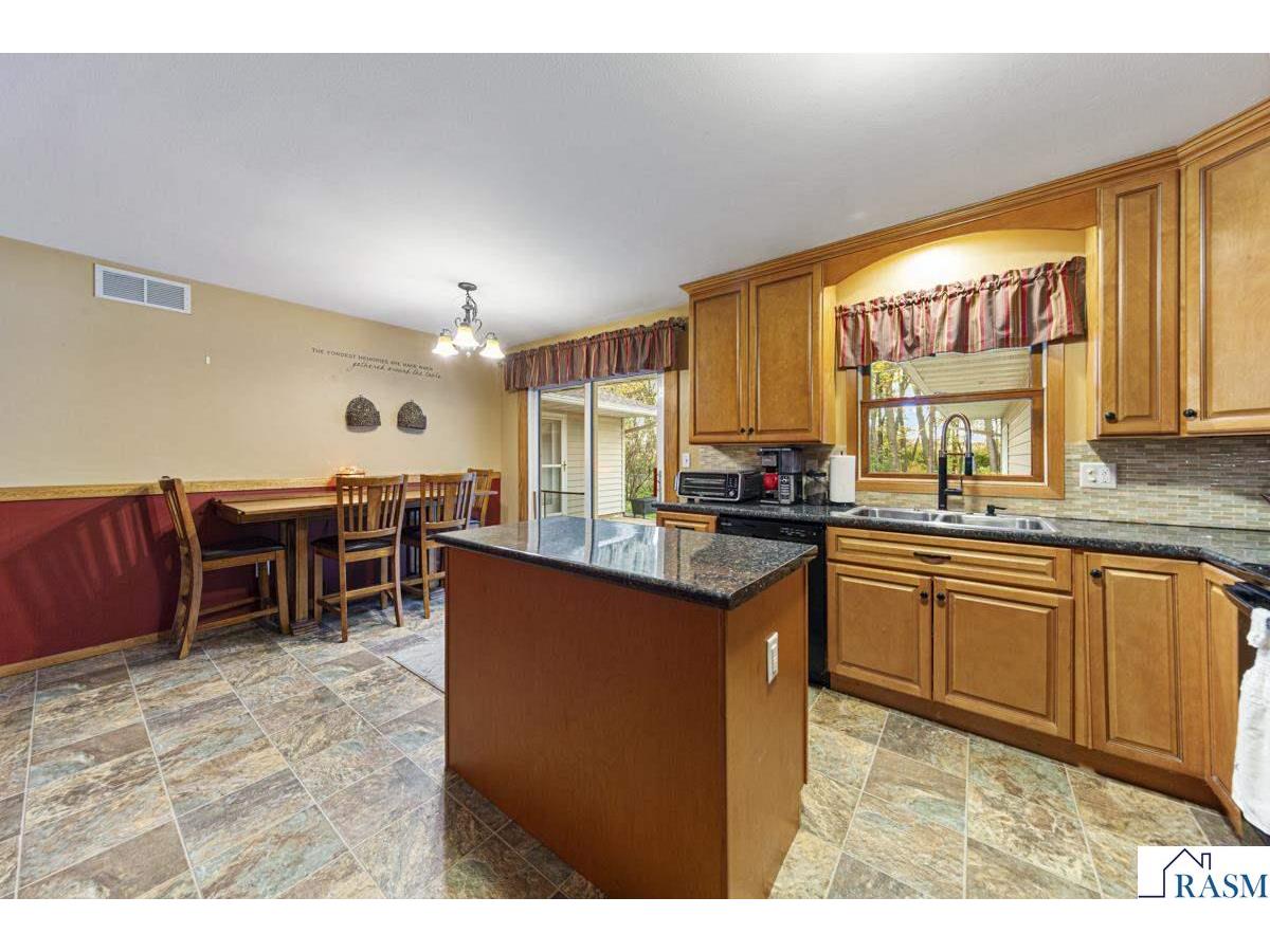 2609 E Main Street Mankato MN 56001 7038907 image12