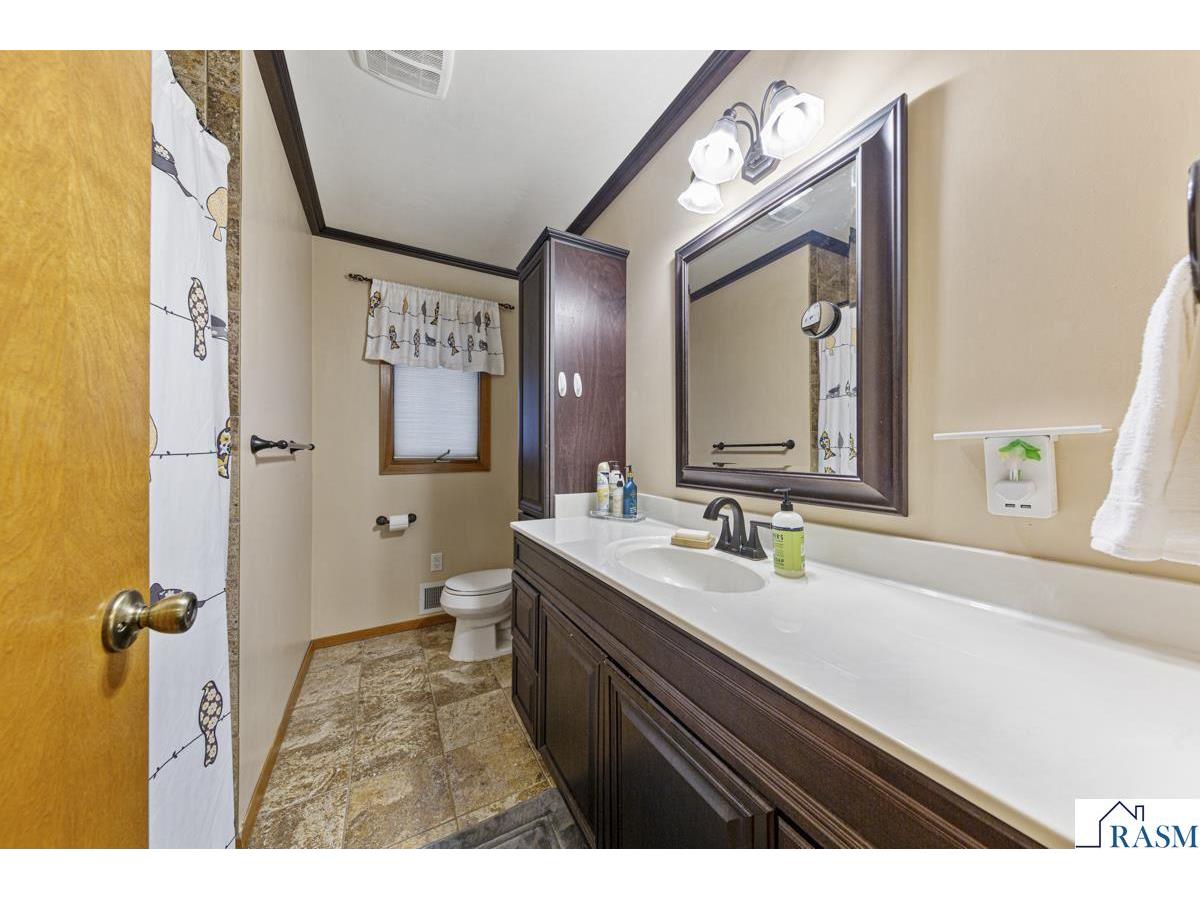 2609 E Main Street Mankato MN 56001 7038907 image15