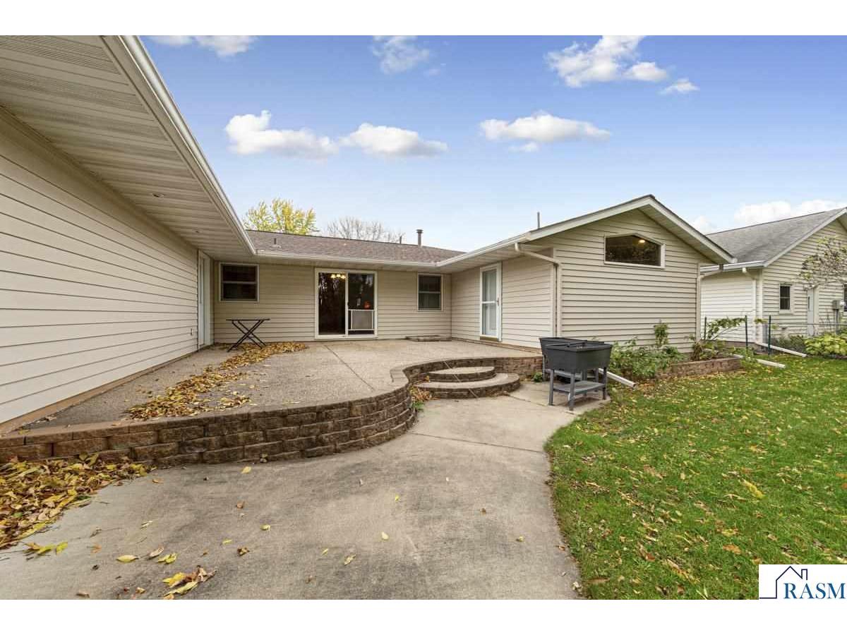 2609 E Main Street Mankato MN 56001 7038907 image3