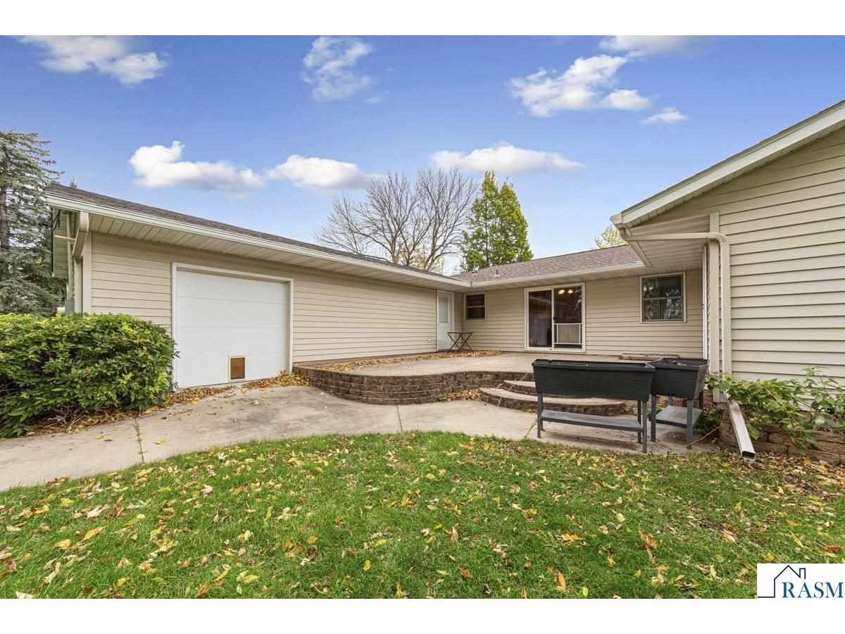 2609 E Main Street Mankato MN 56001 7038907 image4