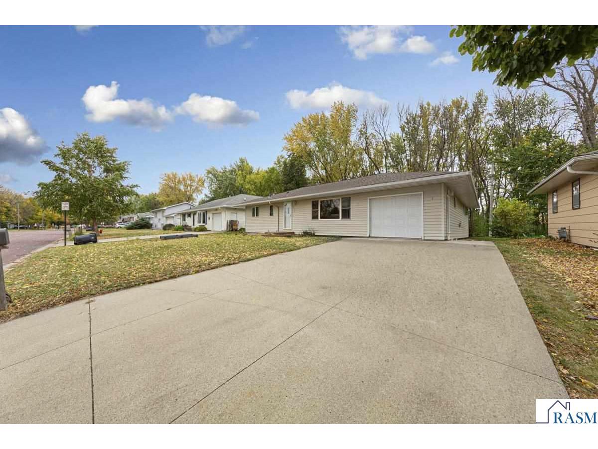 2609 E Main Street Mankato MN 56001 7038907 image6