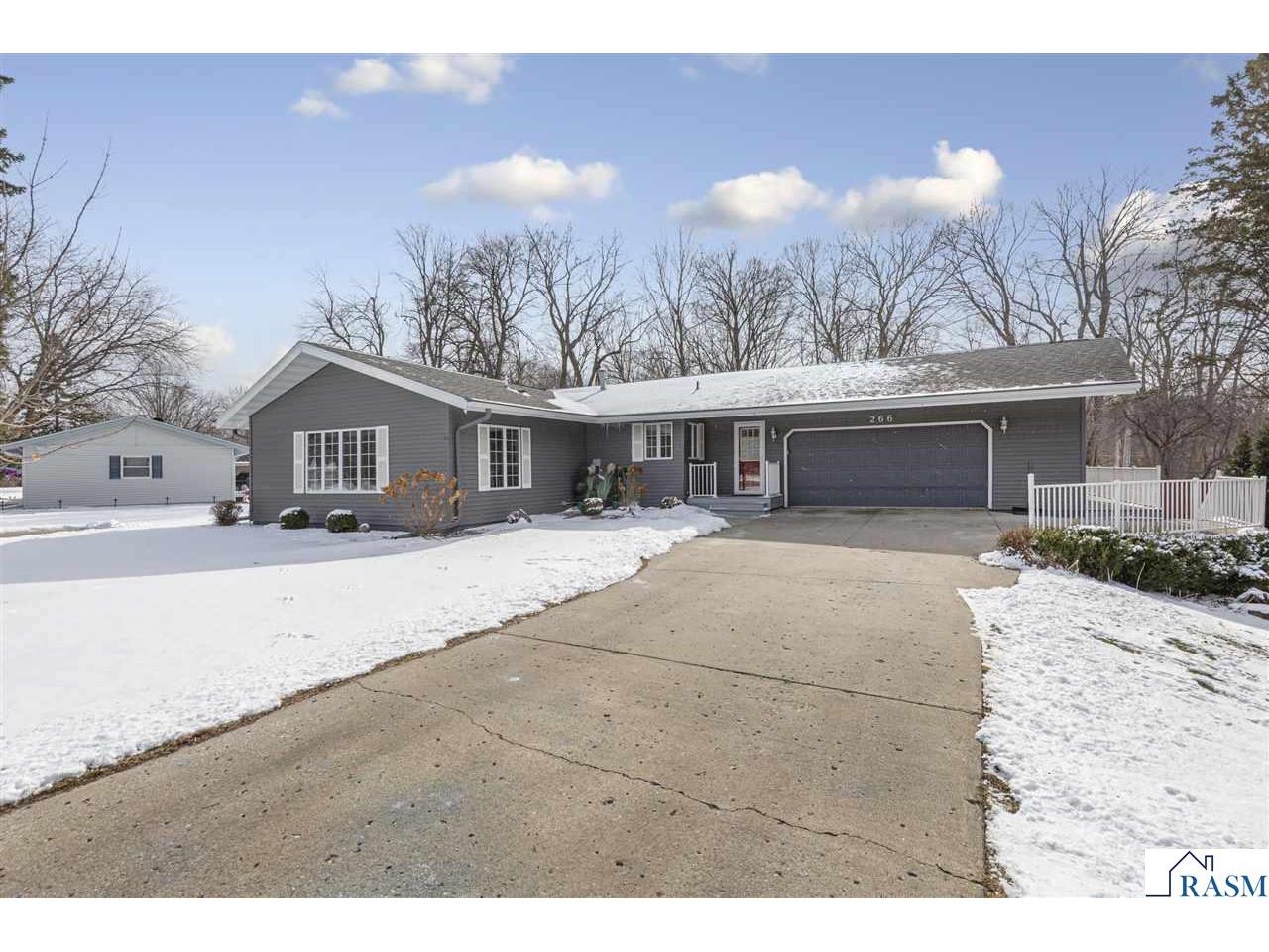 266 Cliff Drive North Mankato MN 56003 7039479 image1