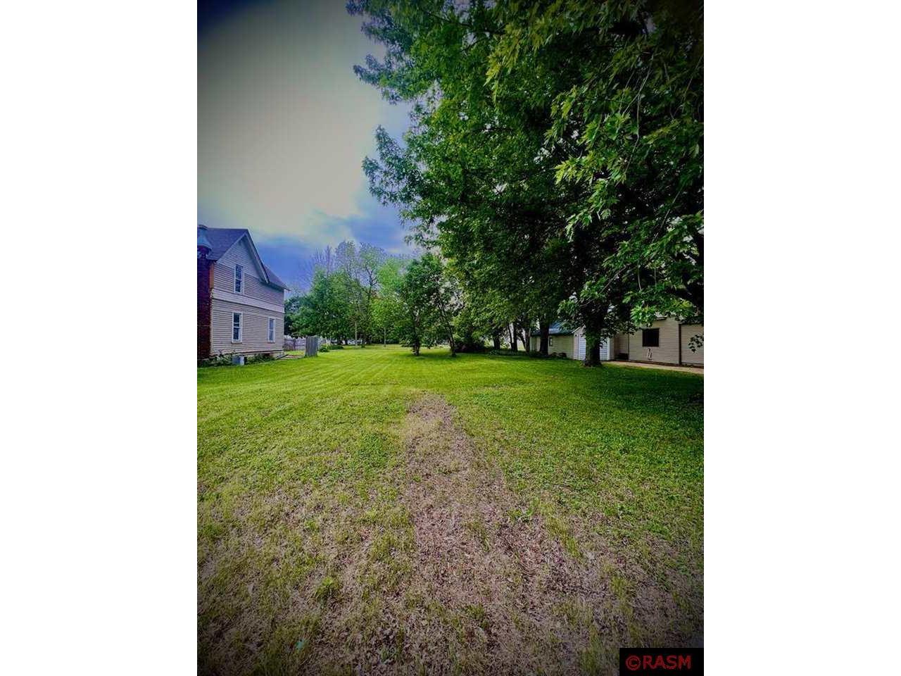 270 S Broadway Street Alden MN 56009 7037724 image4