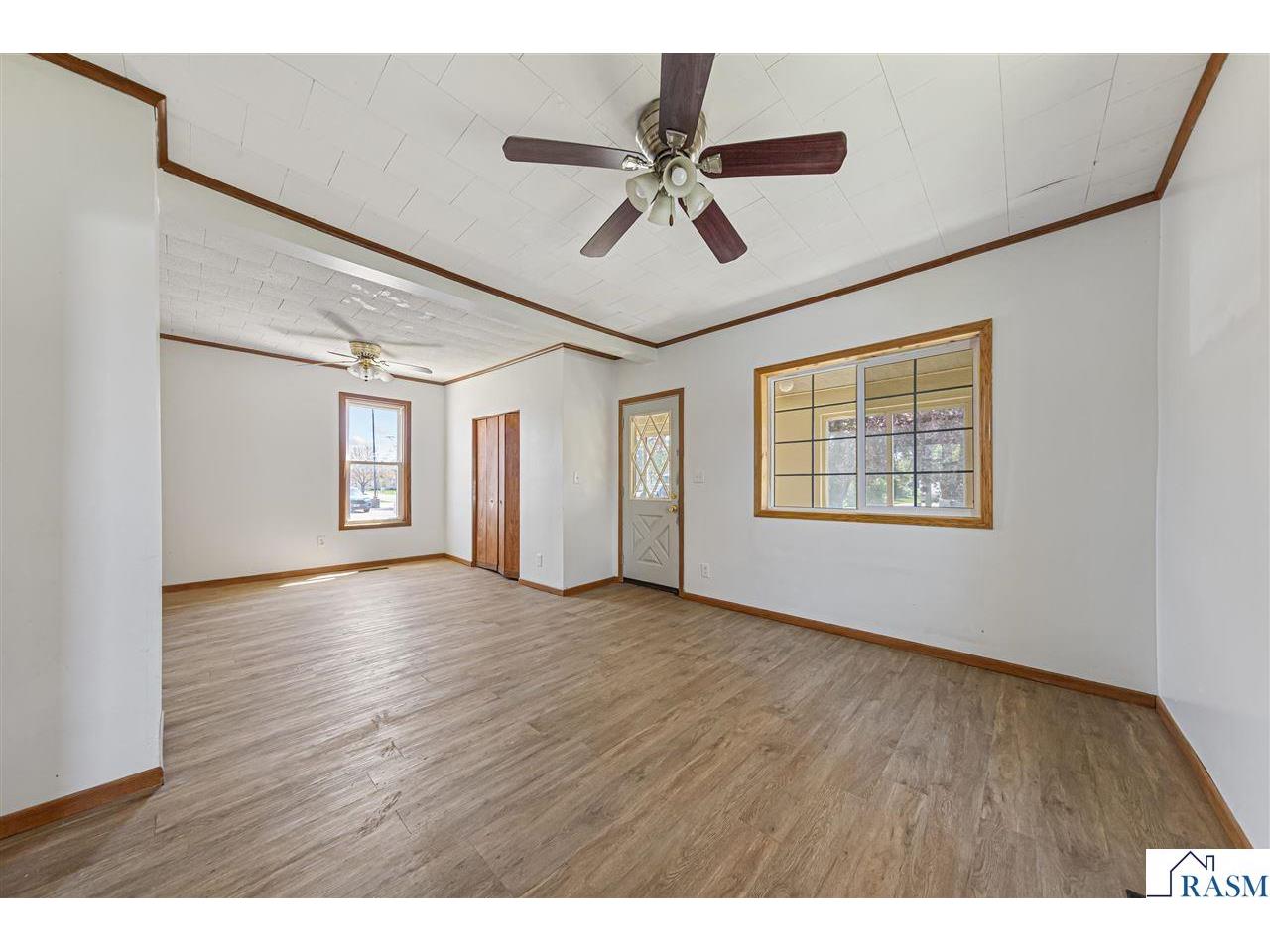 272 W Tyrone Street Le Center MN 56057 7040235 image13