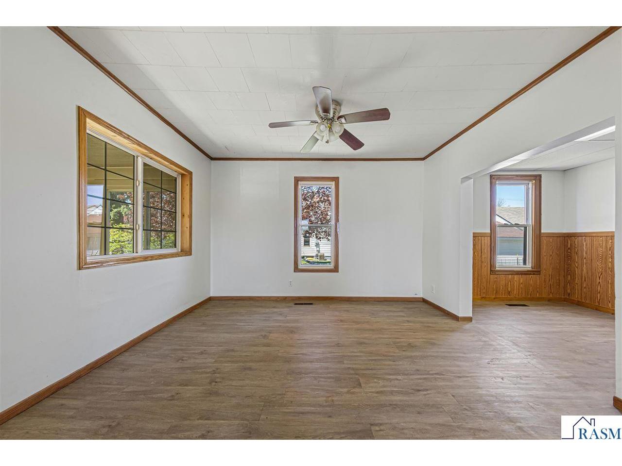 272 W Tyrone Street Le Center MN 56057 7040235 image17