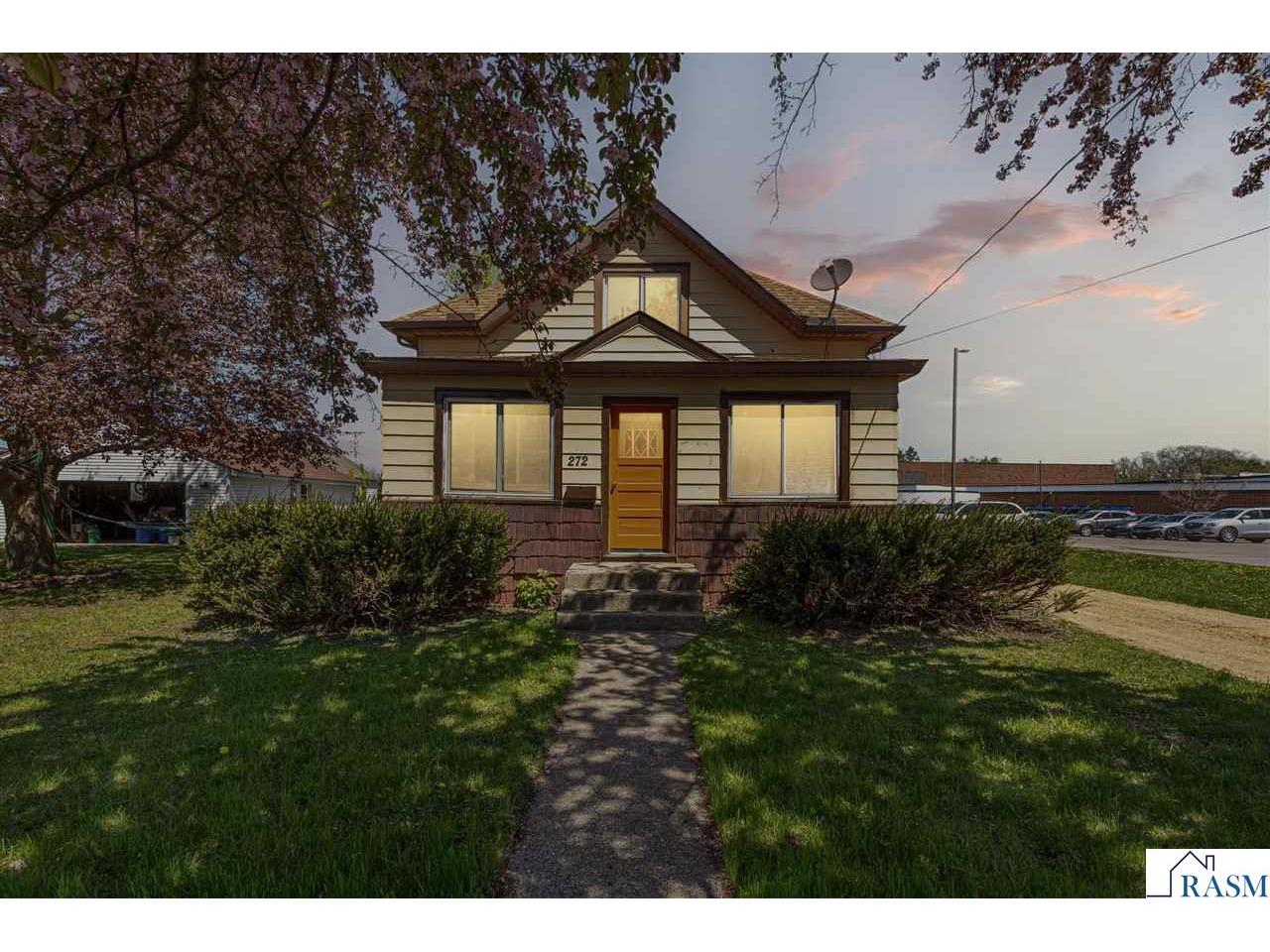272 W Tyrone Street Le Center MN 56057 7040235 image2