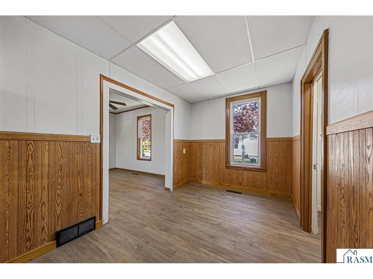 272 W Tyrone Street Le Center MN 56057 7040235 image21