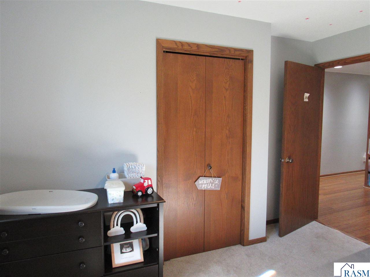 28 Linden Lane Blue Earth MN 56013 267040570 image27