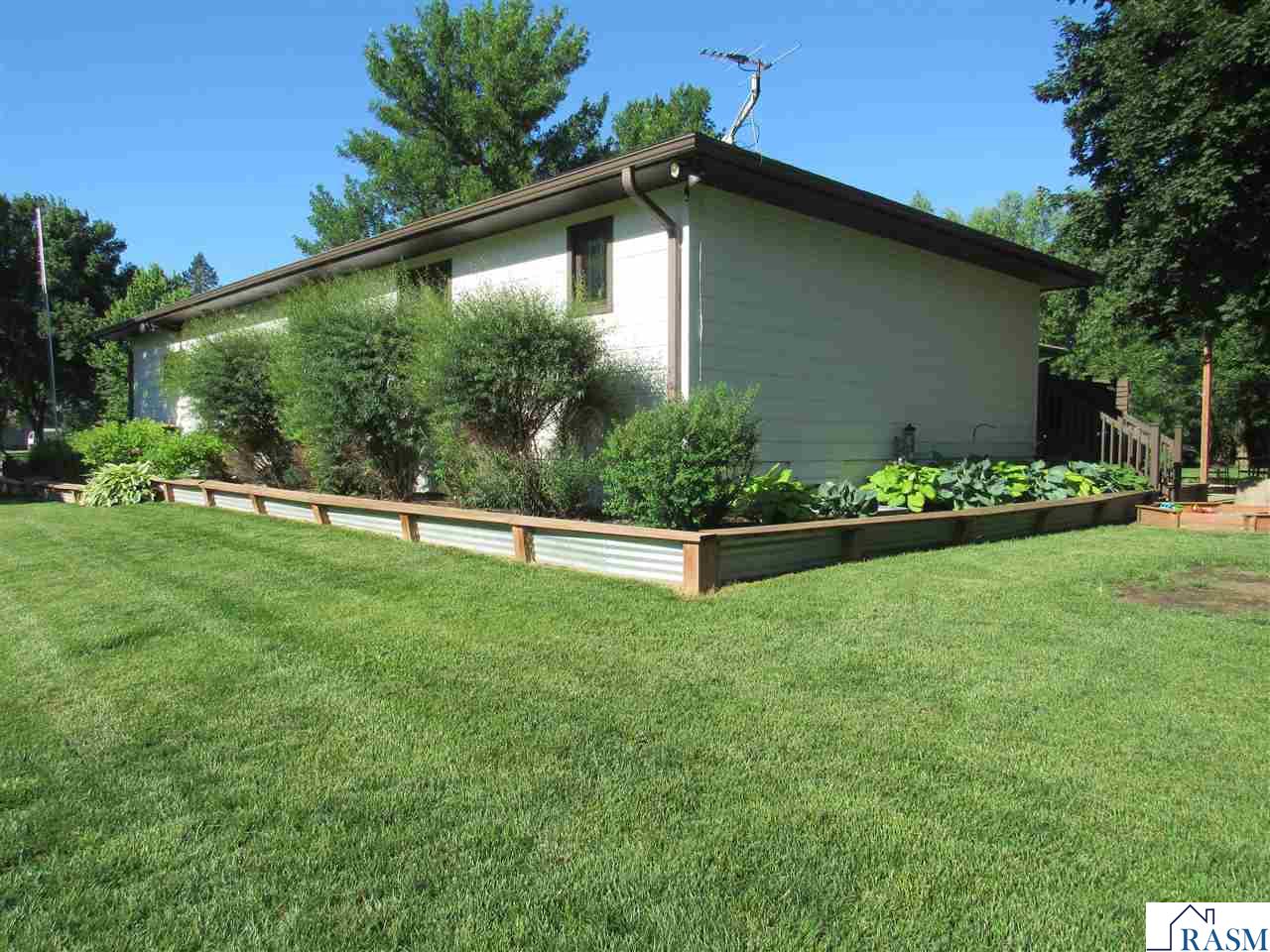 28 Linden Lane Blue Earth MN 56013 267040570 image60
