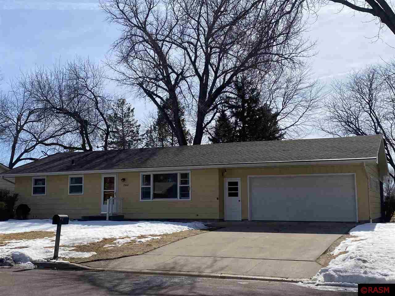 2801 E Main Street Mankato MN 56001 7036875 image1
