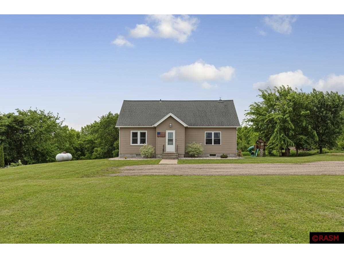 28145 390th St Le Sueur MN 56058 7037714 image1