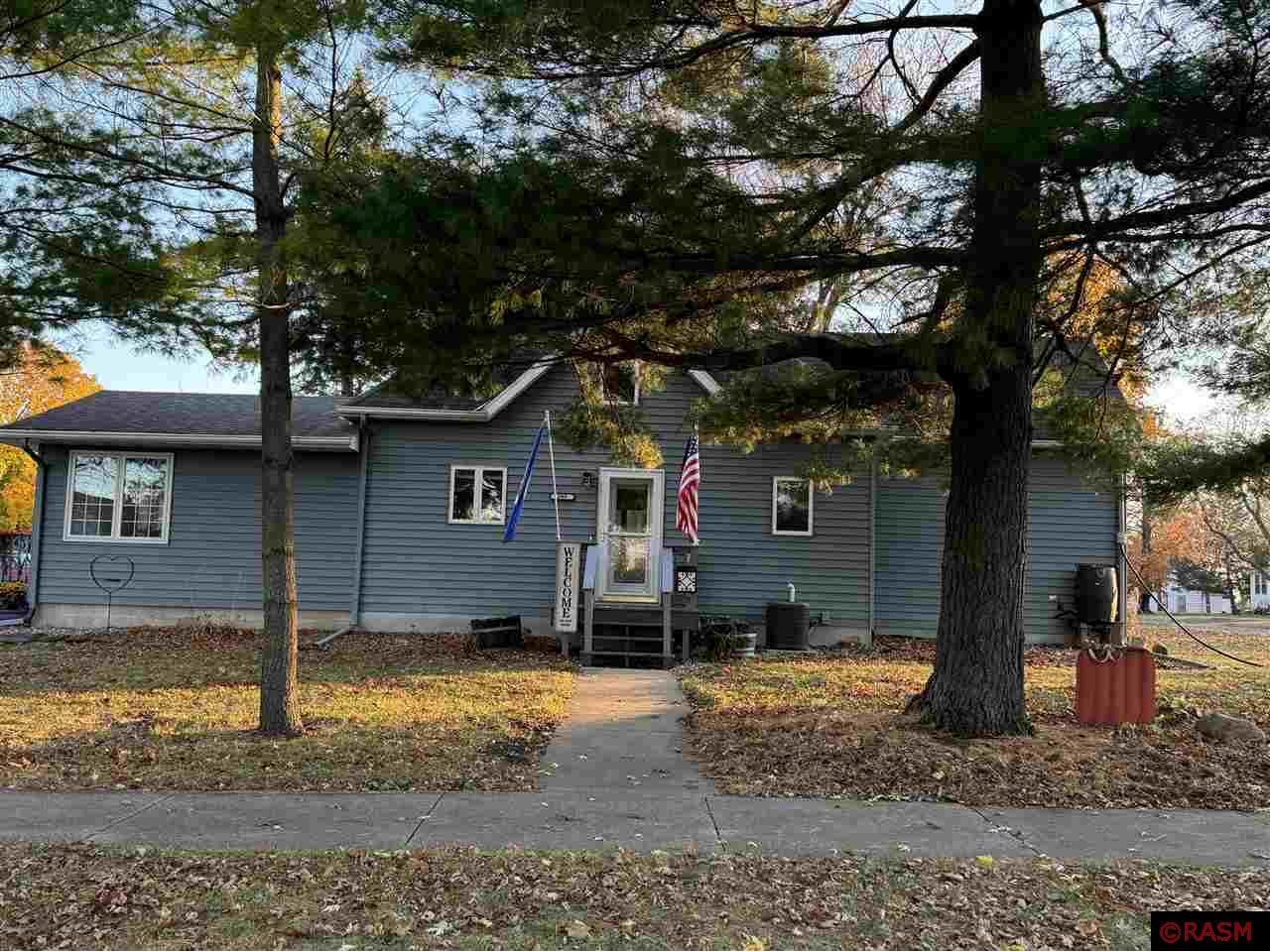 290 SW 7 Street Wells MN 56097 7036310 image1