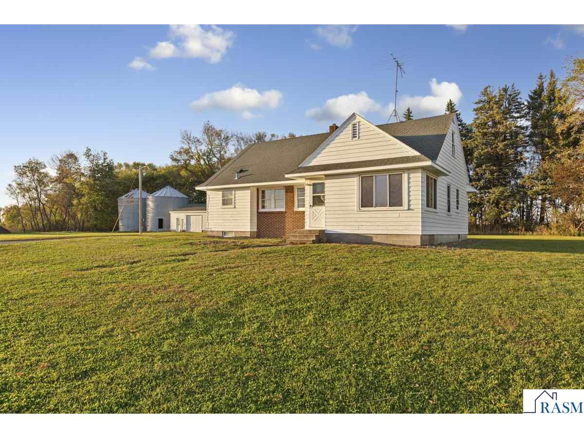 29022 431st Avenue Arlington MN 55307 7039058 image1