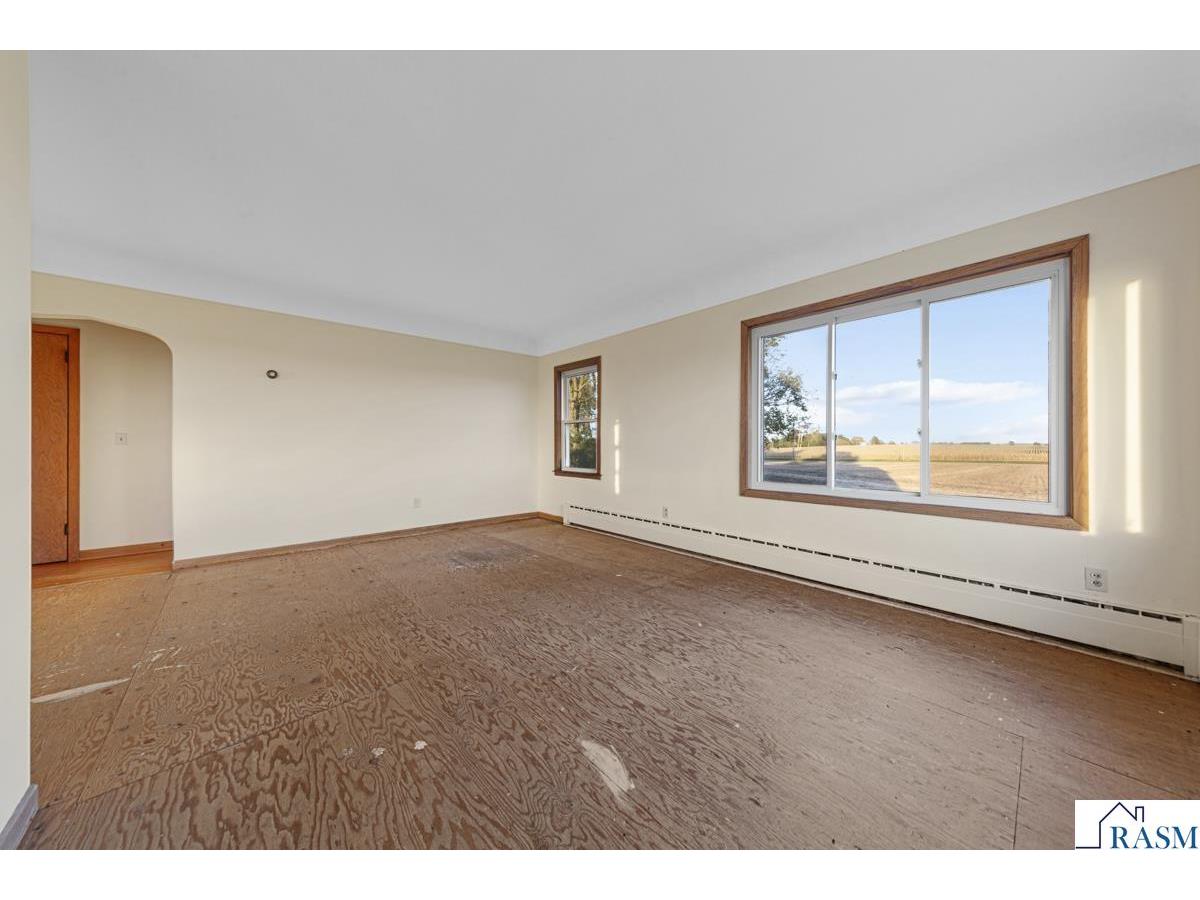 29022 431st Avenue Arlington MN 55307 7039058 image5