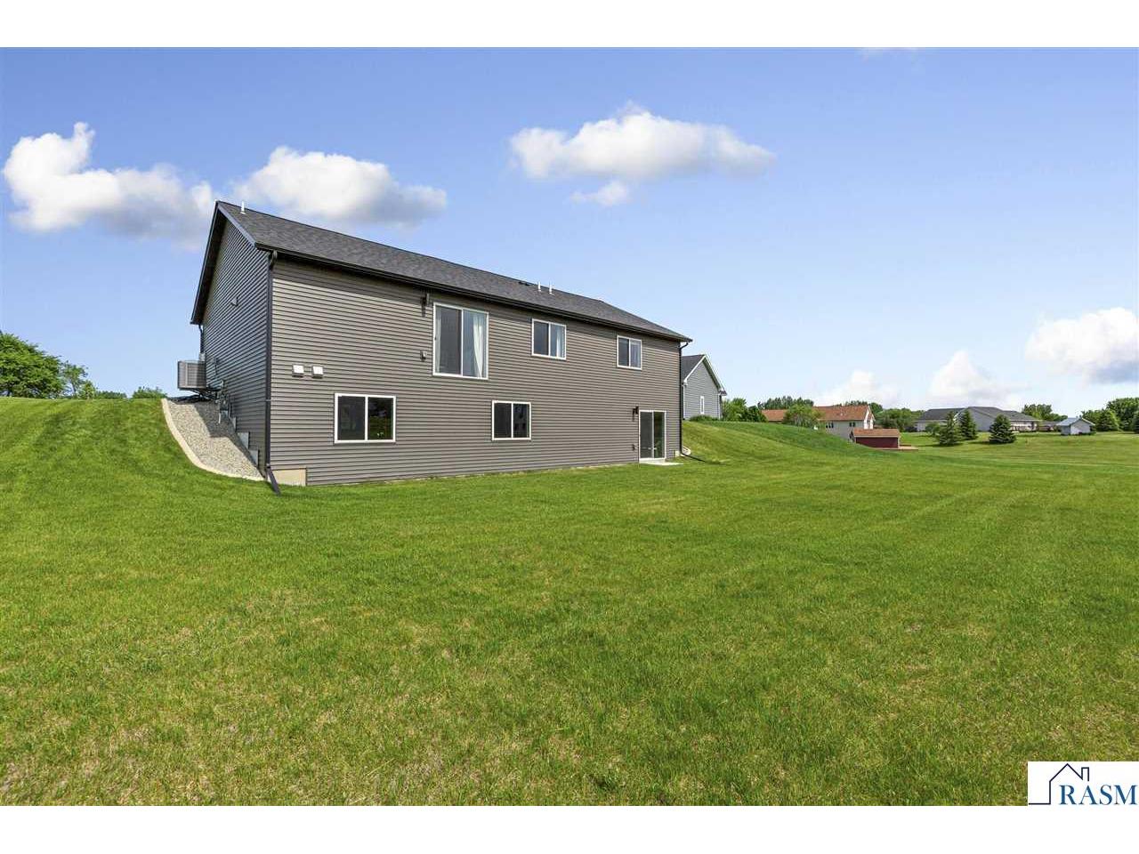 3 Lynae Circle Elysian MN 56028 - Francis 7040438 image3