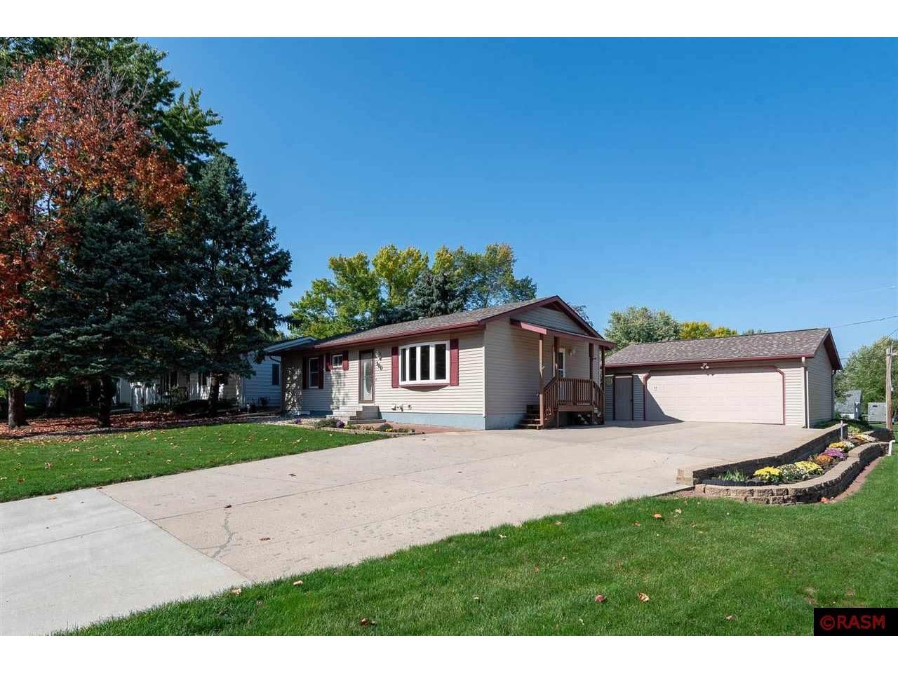 300 Blace Avenue Eagle Lake MN 56024 7033477 image1