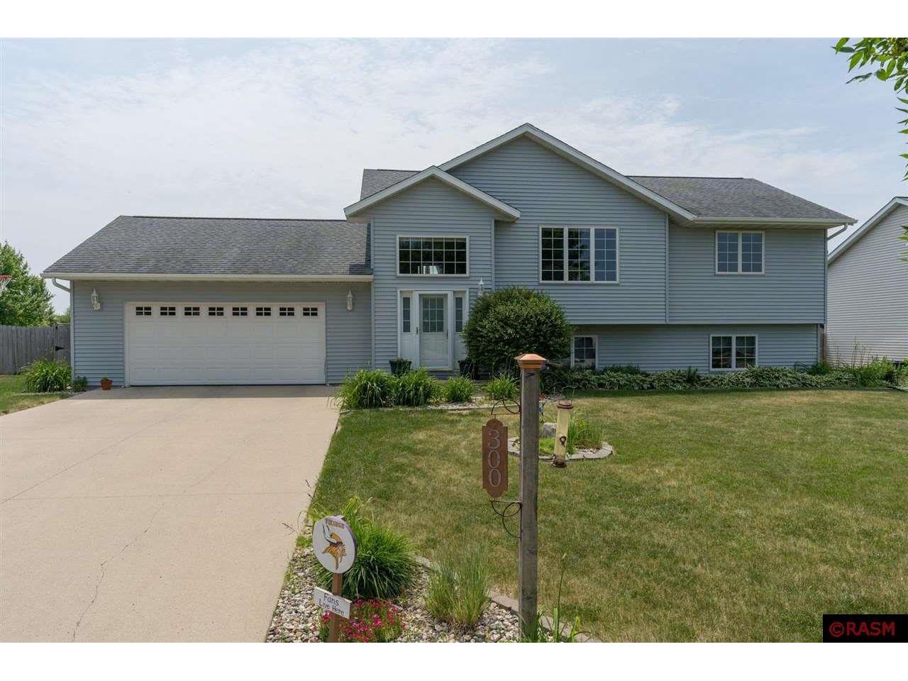 300 Cole Court Mankato MN 56001 7032557 image1