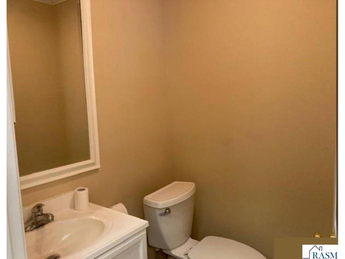 300 Pine Street Nicollet MN 56074 7039749 image7