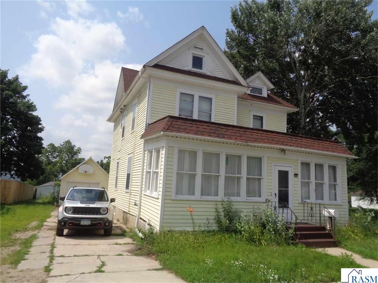 300 S 4th Street Le Sueur MN 56058 7039088 image1