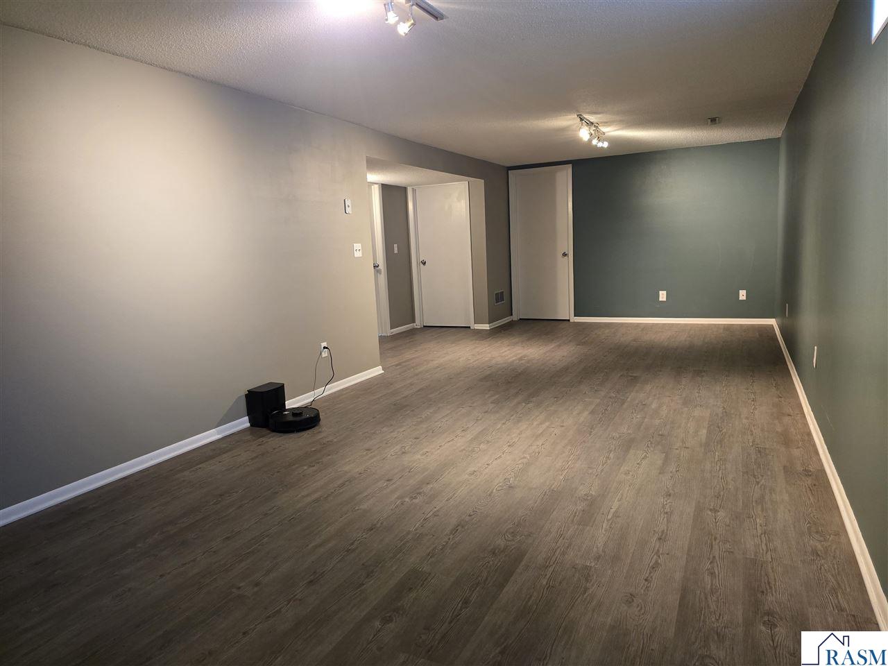 301 Elm St NE Sleepy Eye MN 56085 267040978 image20