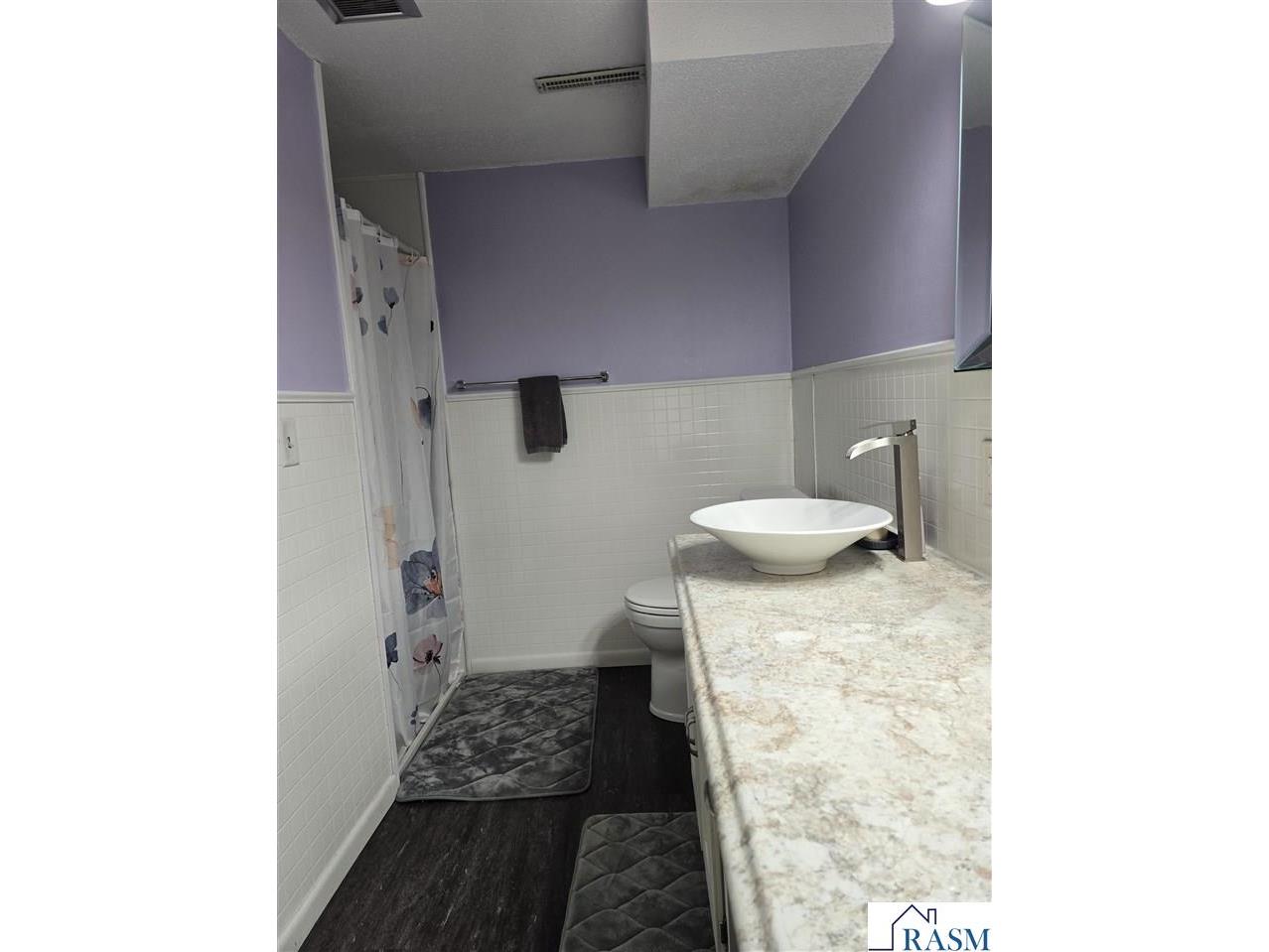 301 Elm St NE Sleepy Eye MN 56085 267040978 image24