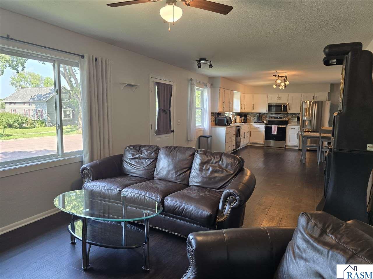 301 Elm St NE Sleepy Eye MN 56085 267040978 image8