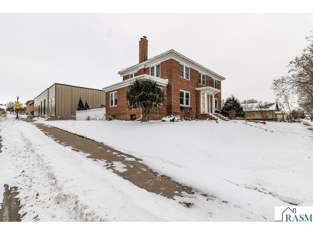 301 N Front Street New Ulm MN 56073 7039169 image2
