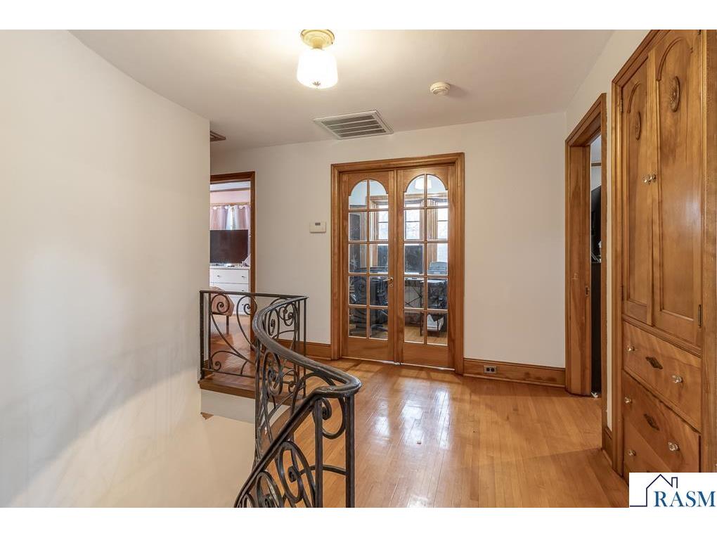 301 N Front Street New Ulm MN 56073 7039169 image27