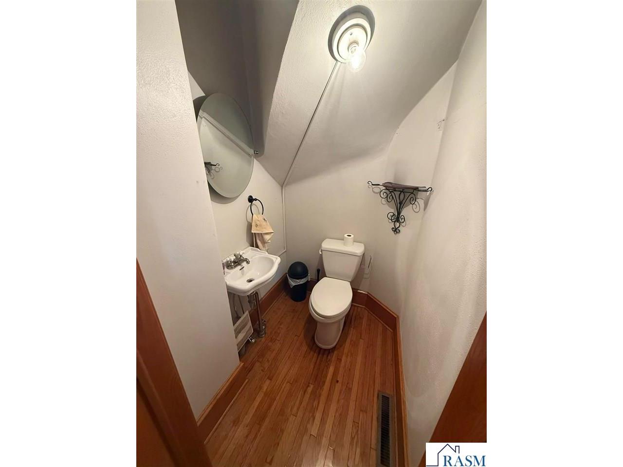 301 N Front Street New Ulm MN 56073 7039169 image38