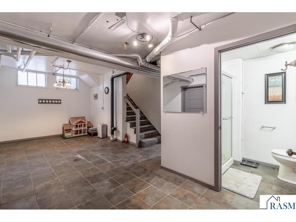 301 N Front Street New Ulm MN 56073 7039169 image40