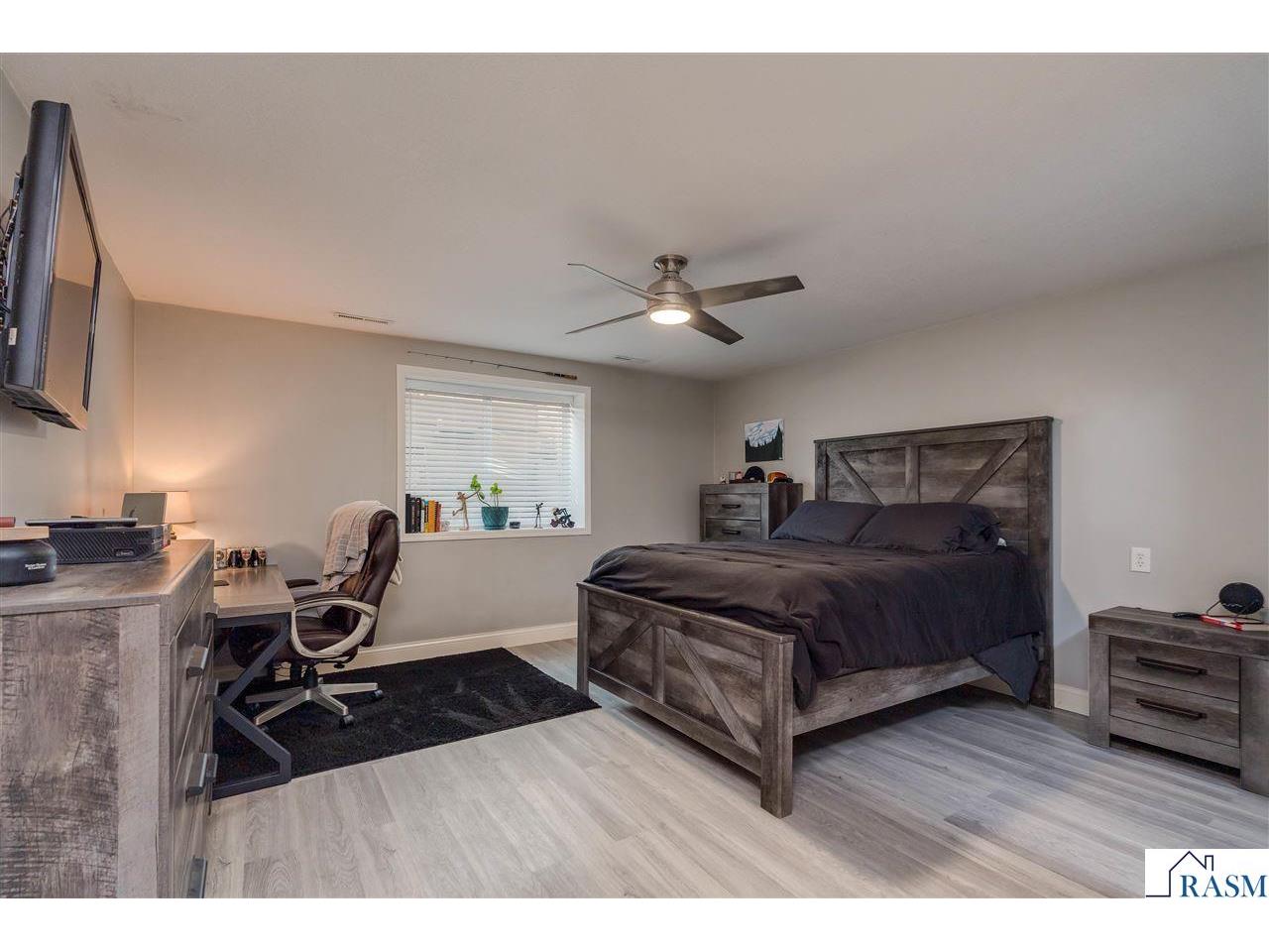 301 NW 7th Street New Richland MN 56072 267040925 image30