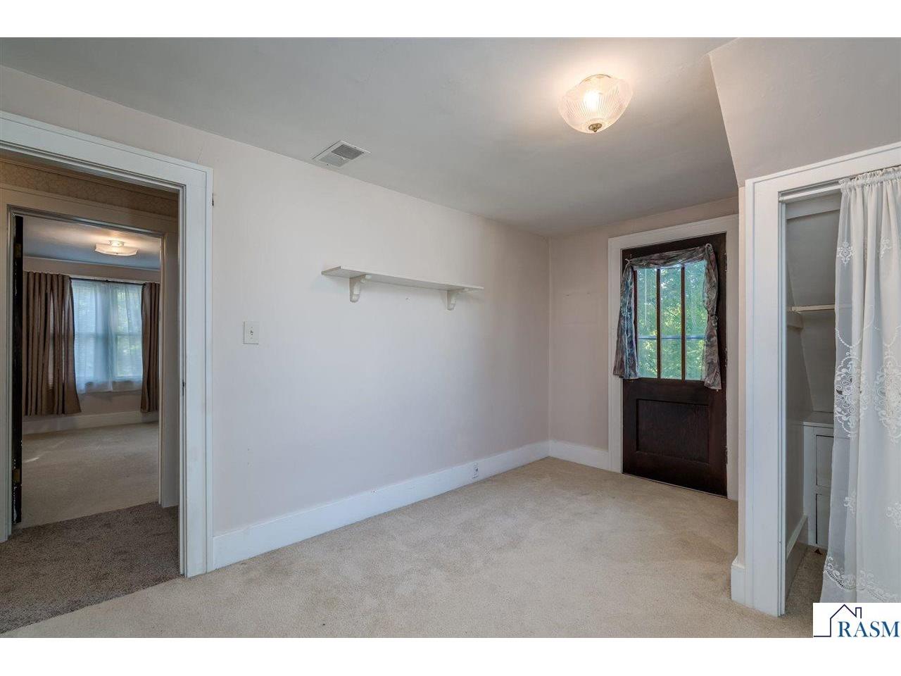 301 W 1st Street Janesville MN 56048 267040928 image26