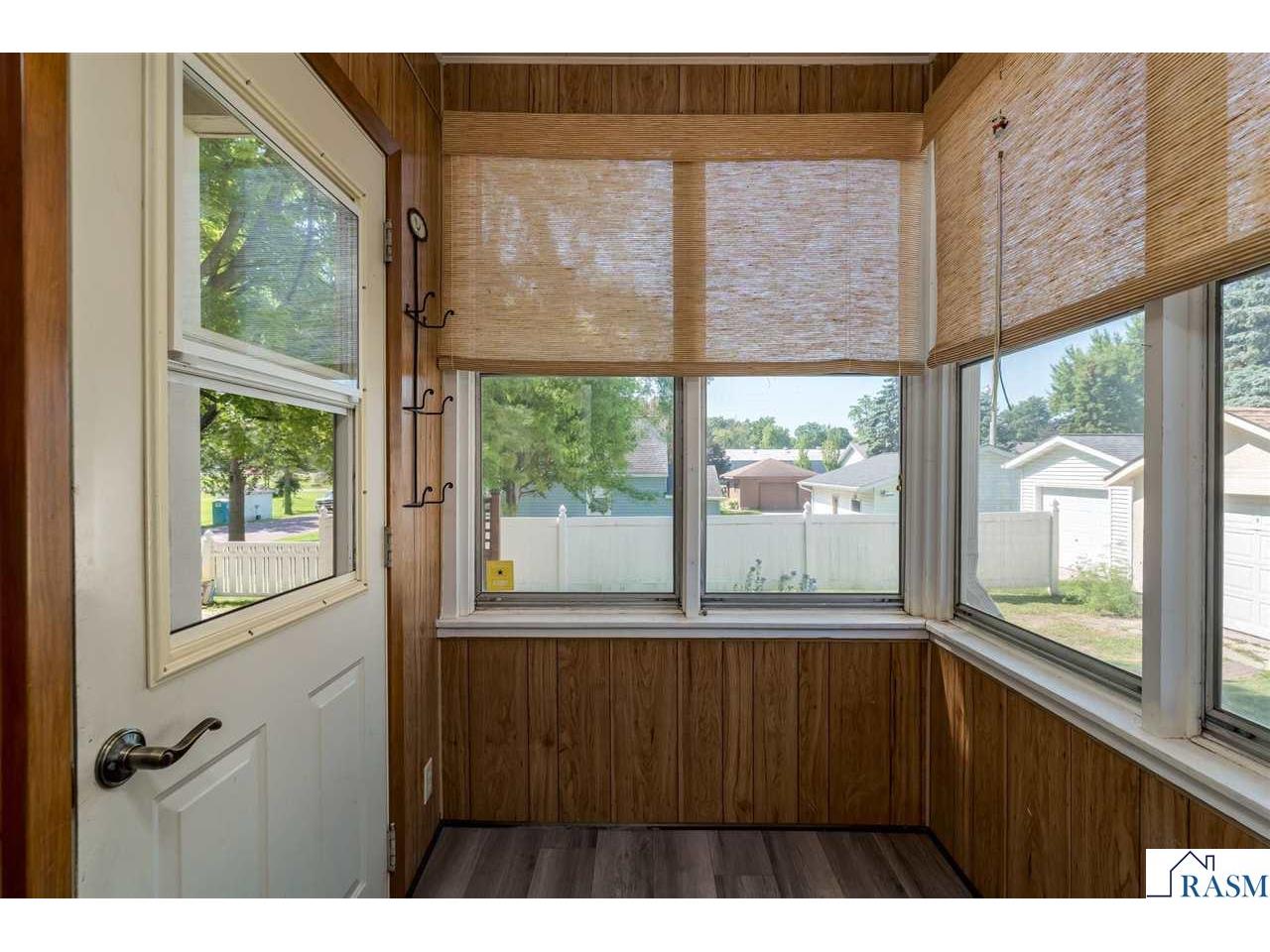 301 W 1st Street Janesville MN 56048 267040928 image4