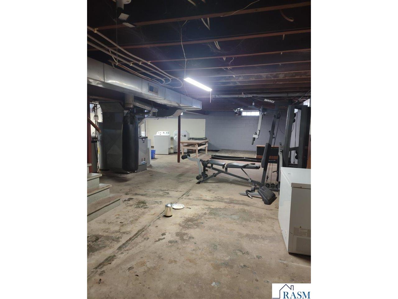 302 W main Street Ceylon MN 56121 267040591 image20