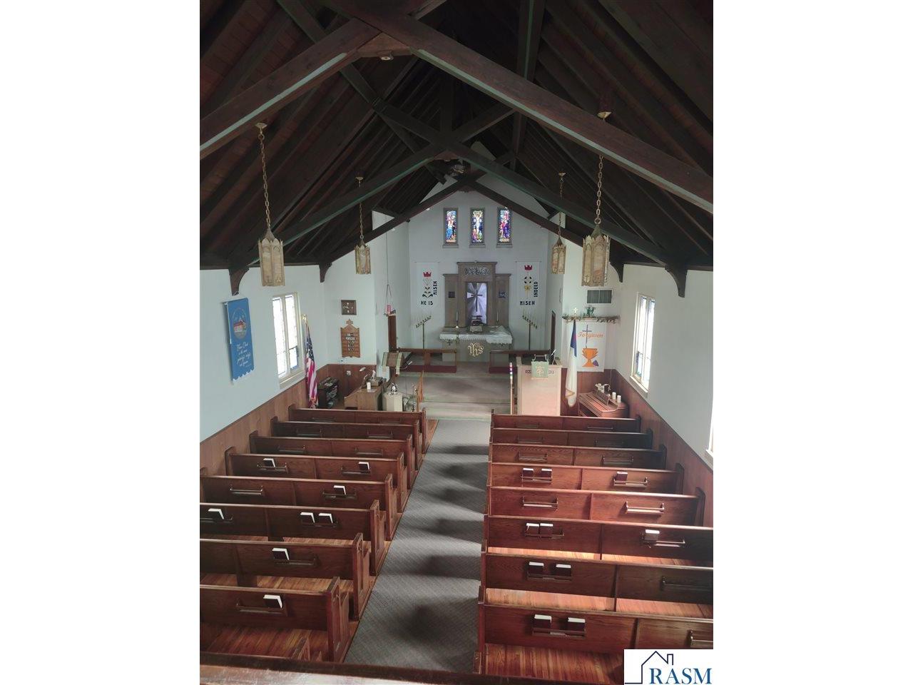 302 W main Street Ceylon MN 56121 267040591 image32