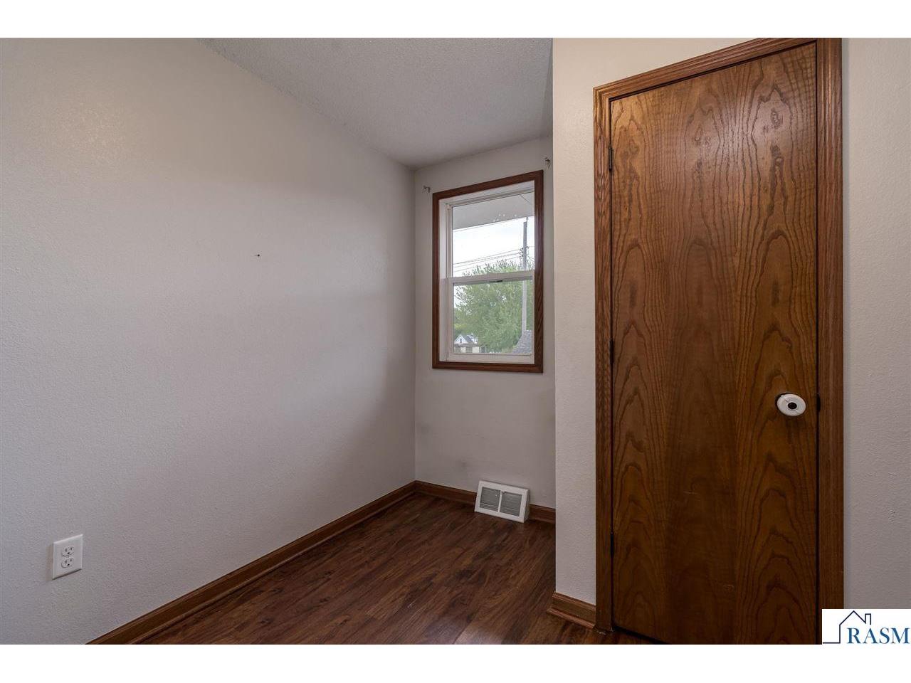 303 Broadway Street Hanska MN 56041 7040392 image21