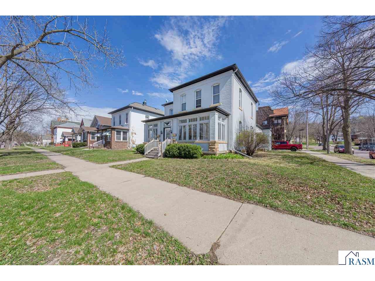 303 N Broad Street Mankato MN 56001 7039998 image2