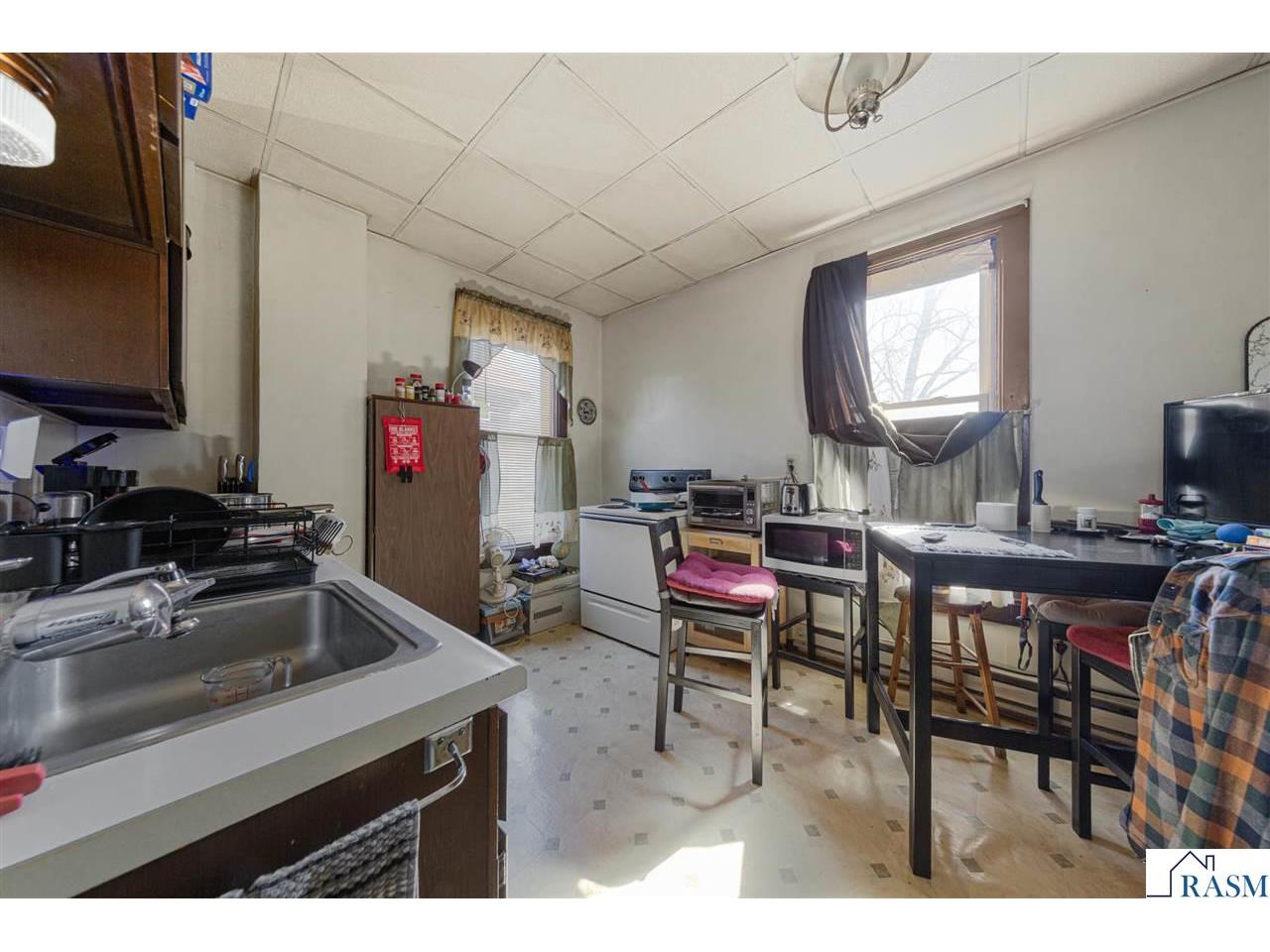 303 N Broad Street Mankato MN 56001 7039998 image35