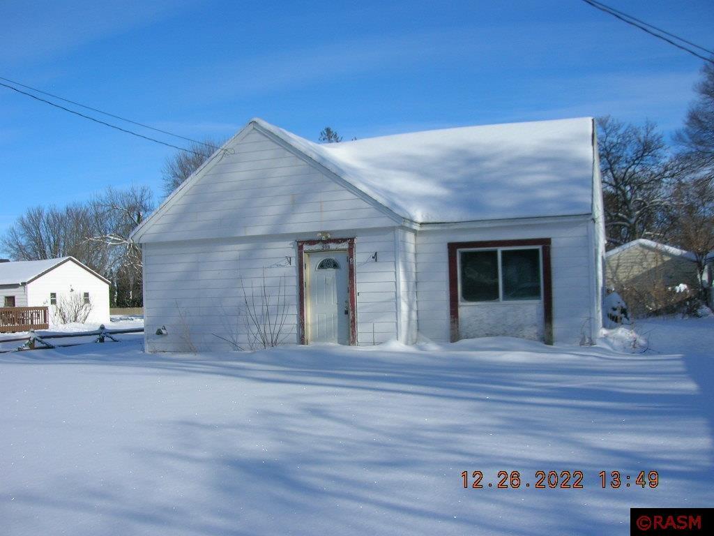 303 S Central Avenue Geneva MN 56035 7031499 image1