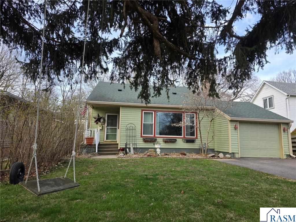 304 N 8th Street Saint Peter MN 56082 7040008 image1